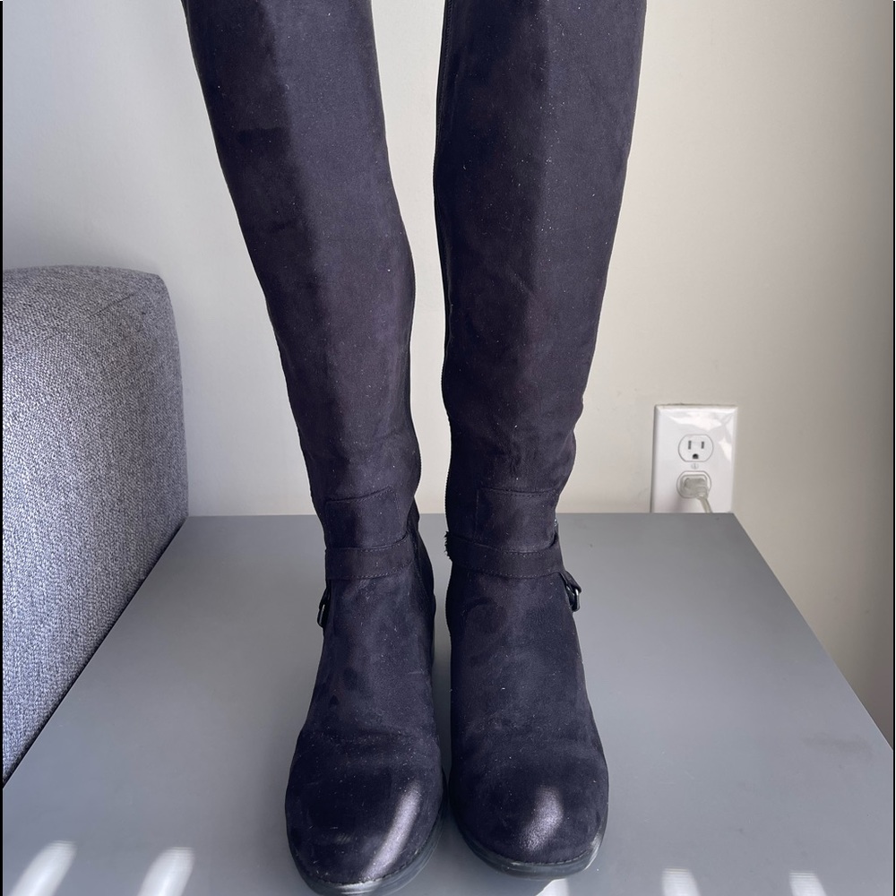 KNEE HIGH BOOTS